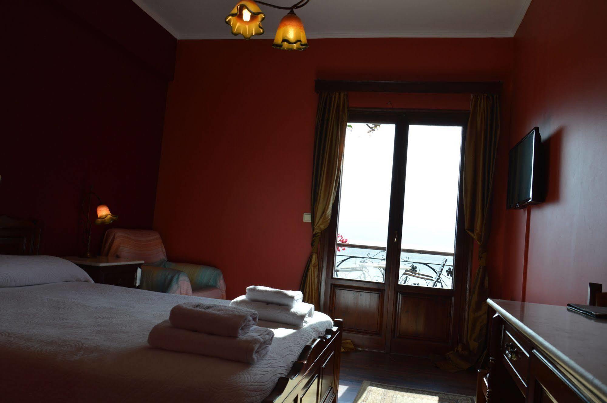 Ilion Hotel Нафпактос Экстерьер фото