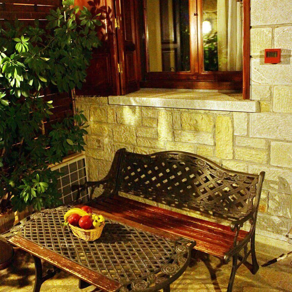 Ilion Hotel Нафпактос Экстерьер фото